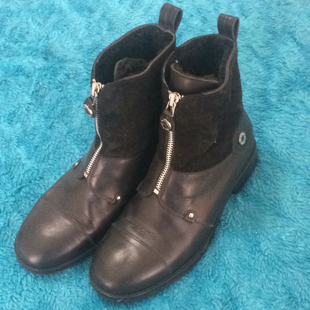Size 8 Black Cole Haan Ankle Boots 🖤